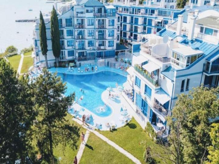 Direkt Am Pool * Pomorie